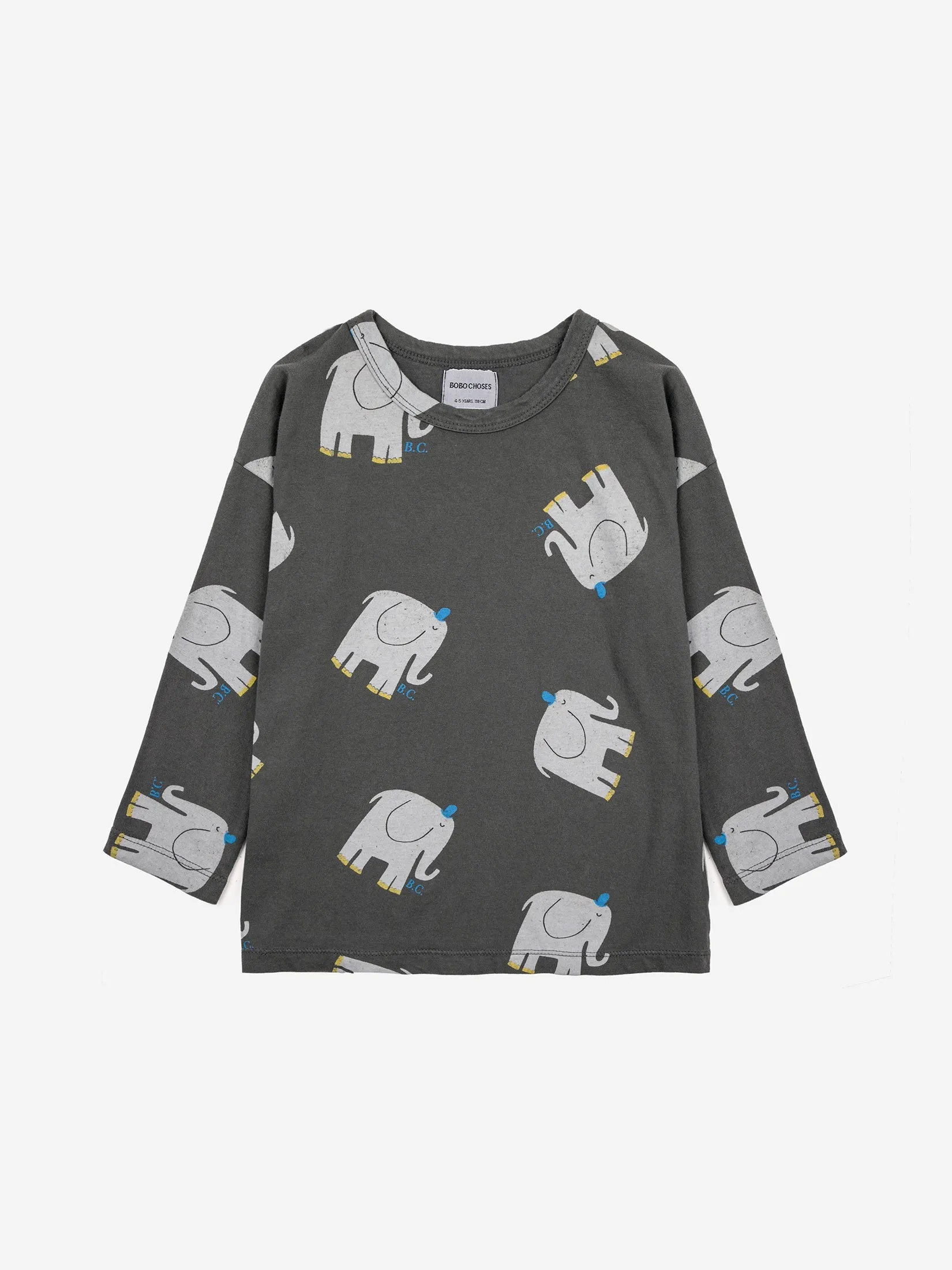 bobo choses the elephant all over t