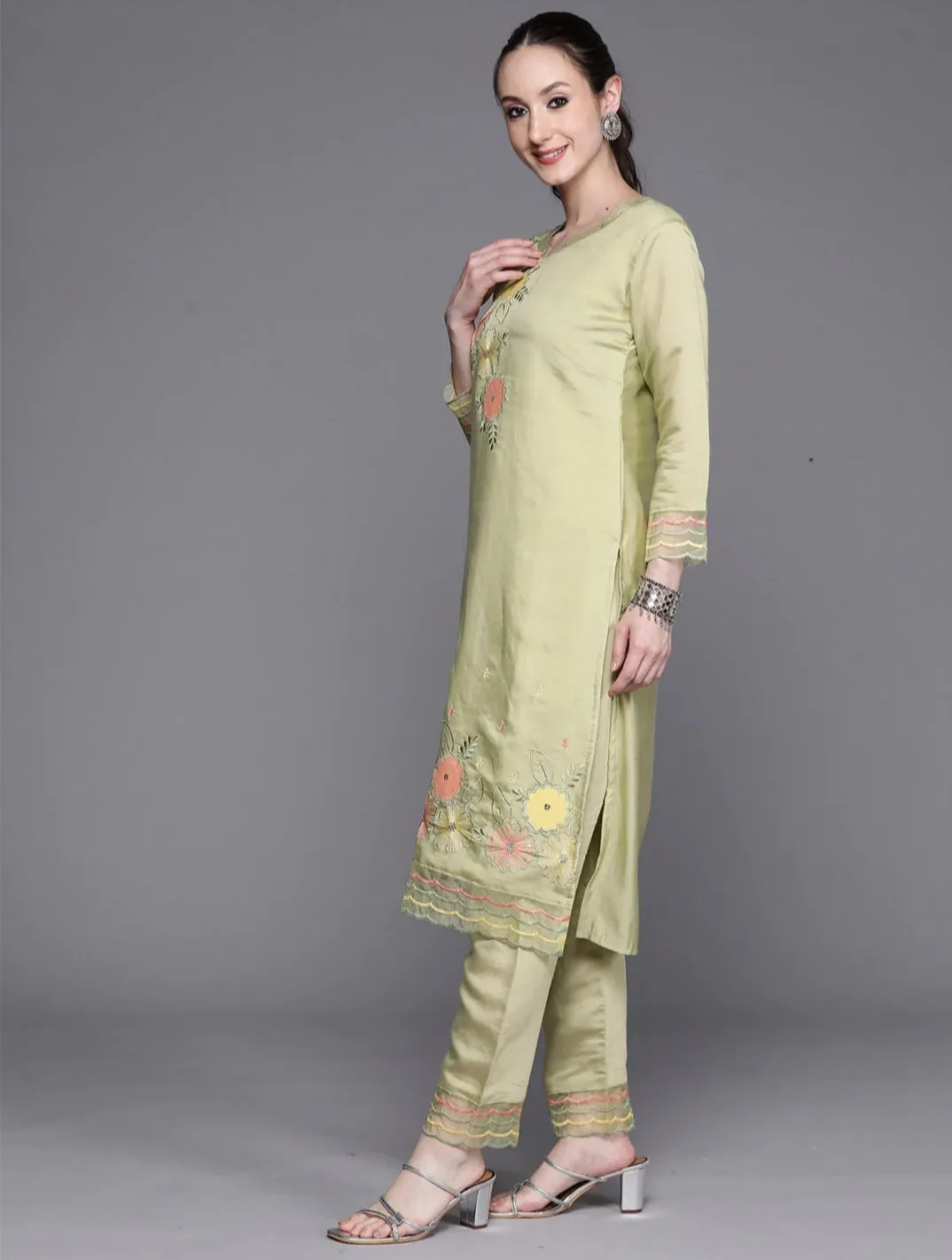 Green Floral Embroidered Sequinned Kurta Set