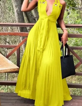 Halter Neck Chiffon Pleated Maxi Dress