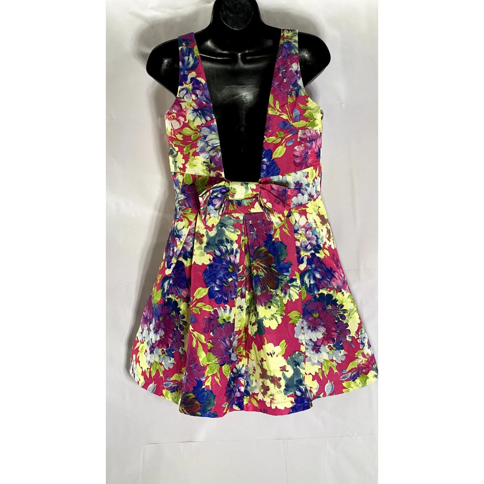 LUXXEL Women's Multicolor Floral Print V-Neck Back-Bow Pleated Mini Dress SZ L