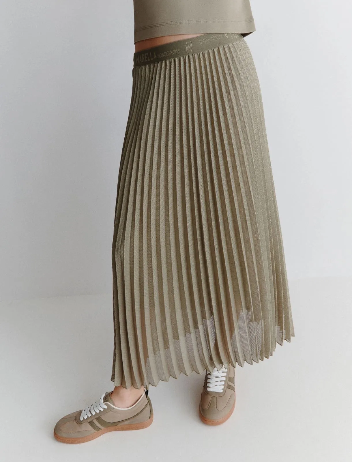 MRL-2513101065 ACERBO GREEN PLEATED SKIRT