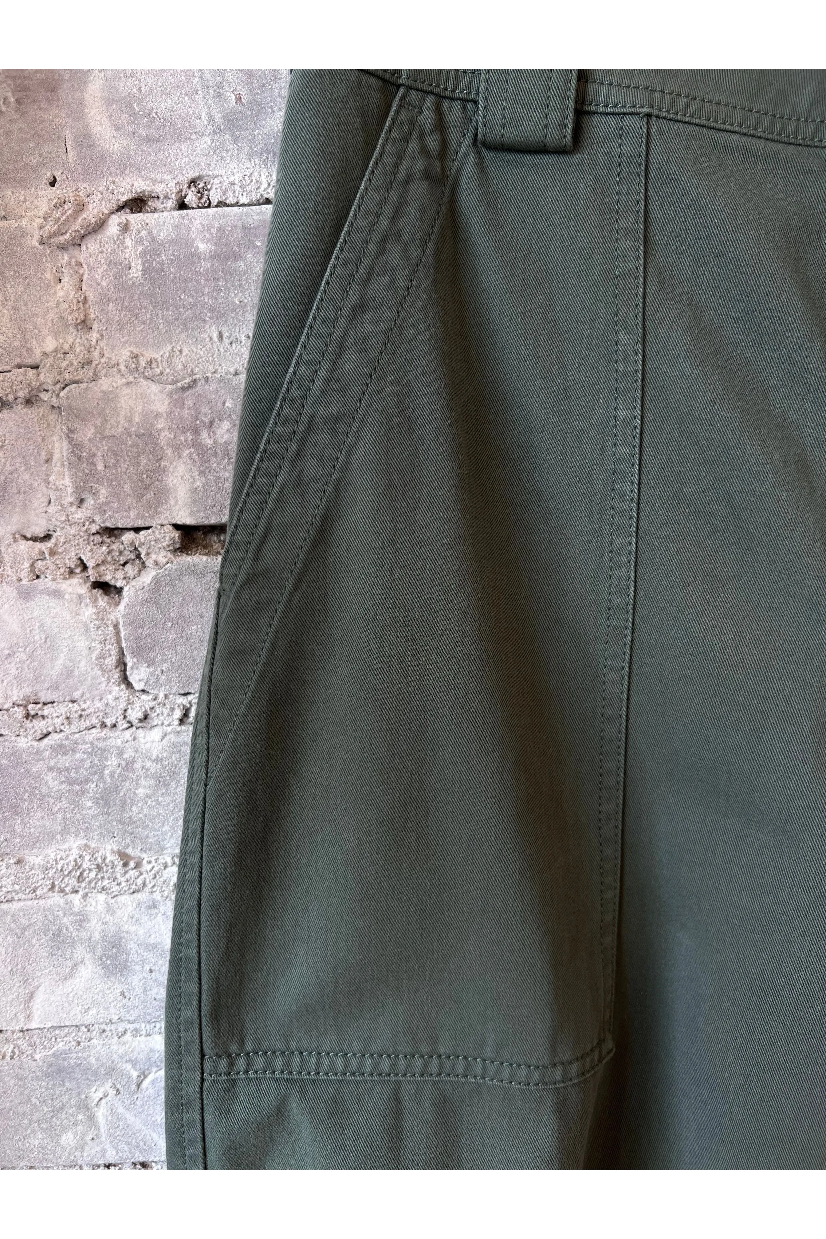Rhannon Relaxed Pant - Pini Green