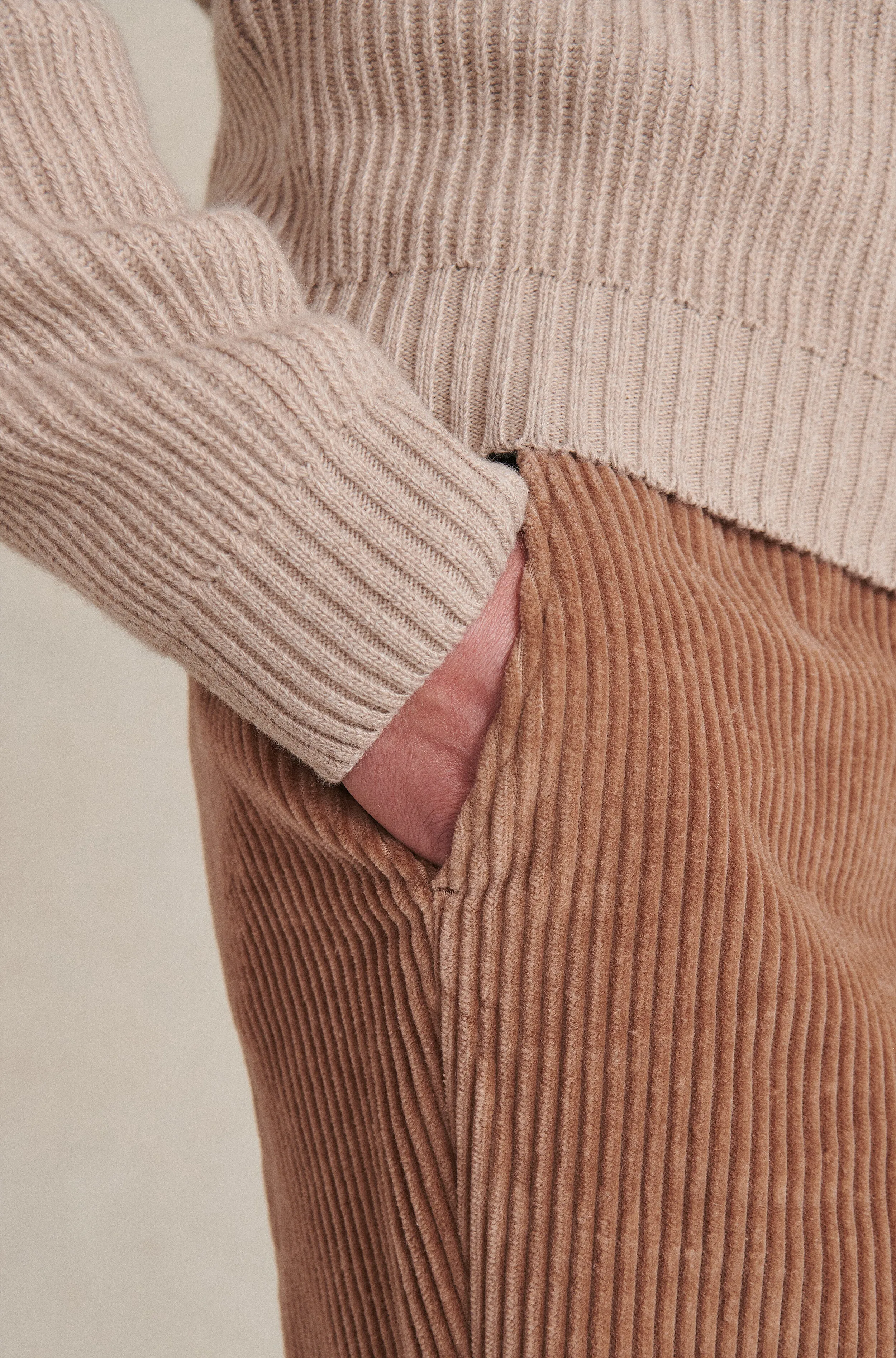 Sand Crew Neck Ribbed Cashmere Jumper