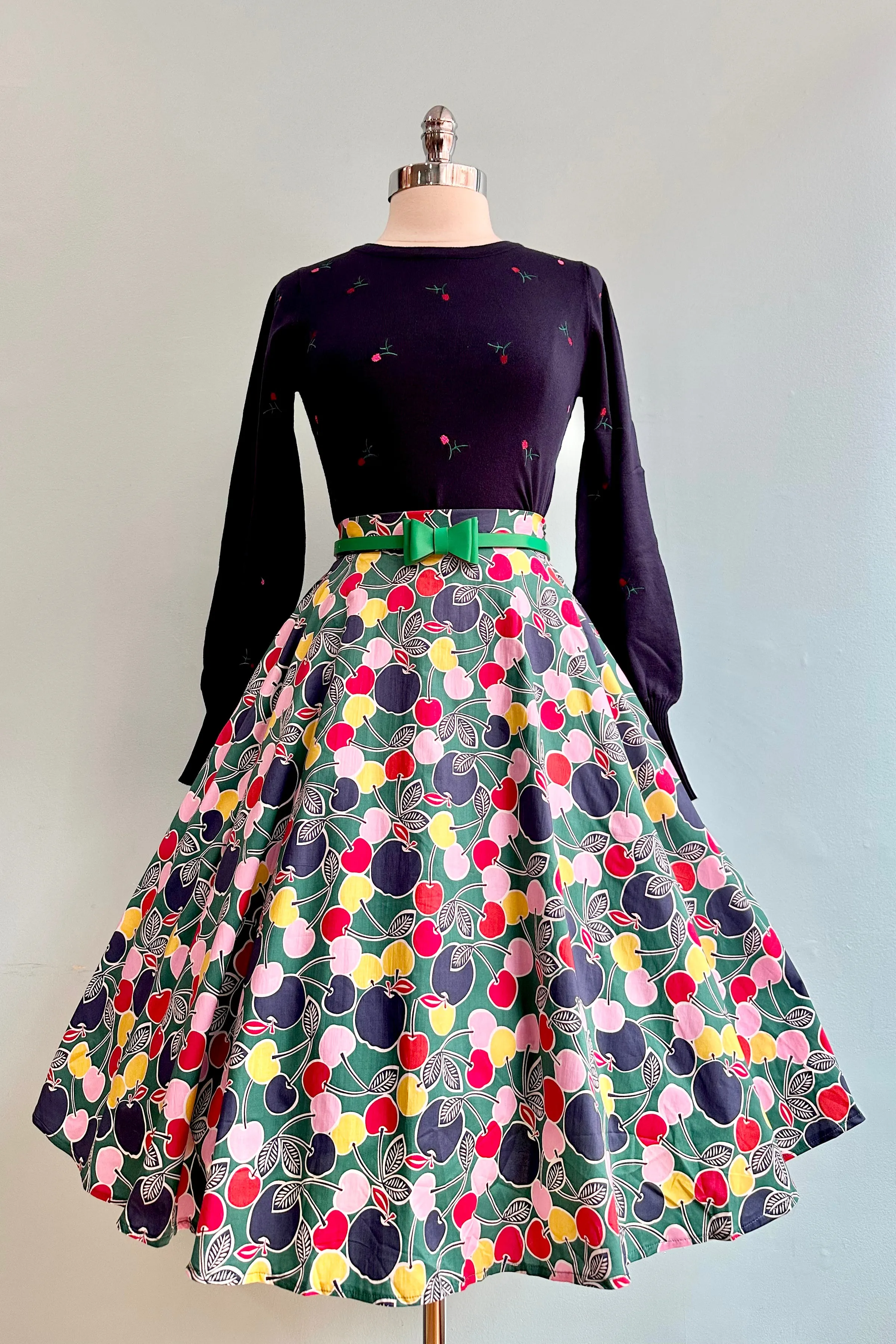 Winter Berry Bloom Stevie Sweater by Collectif